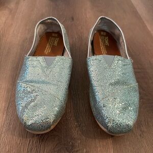 Blue glitter Toms